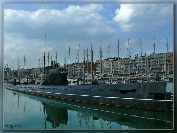ZEEBRUGGE: Russian Submarine Foxtrot U-480...