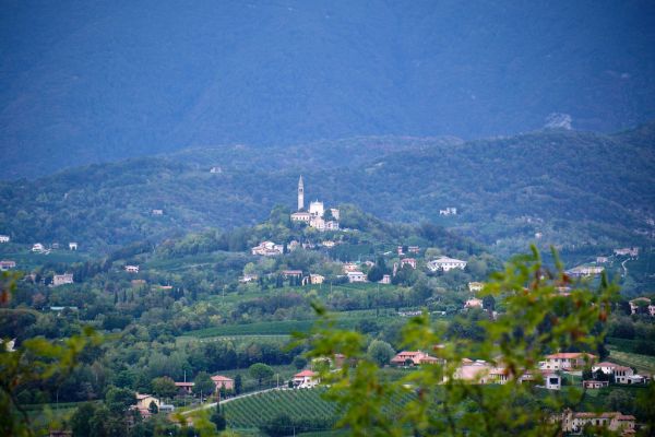 Vistas desde Conegliano, Italia