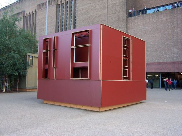 'Denkmal 53' by Jan De Cock, Outside Tate Modern