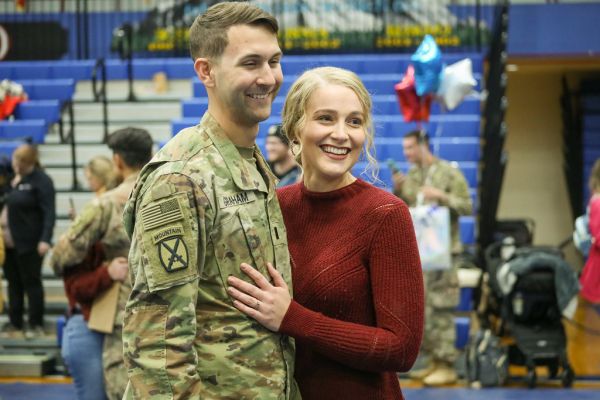1IBCT, 10th Mountain Division Soldiers welcomed home during redeployment ceremony on Dec. 12, 2022.