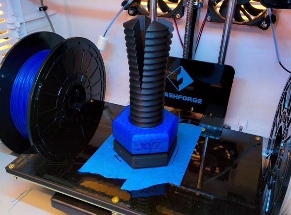 Impossible 3D-printed bolt and nut v01