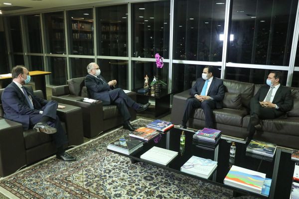 Ministro Edson Fachin recebe presidente da OAB, Beto Simonetti - 27/04/2022
